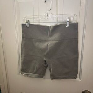 joylab grey bike shorts